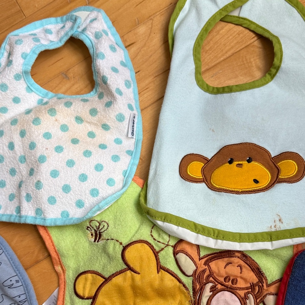 Assorted Baby Bibs Set - Picture 2 of 6